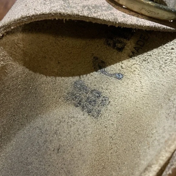 Birkenstock Arizona washed Metallic light pink size 39 L8/ M6 EUC - Picture 2 of 7